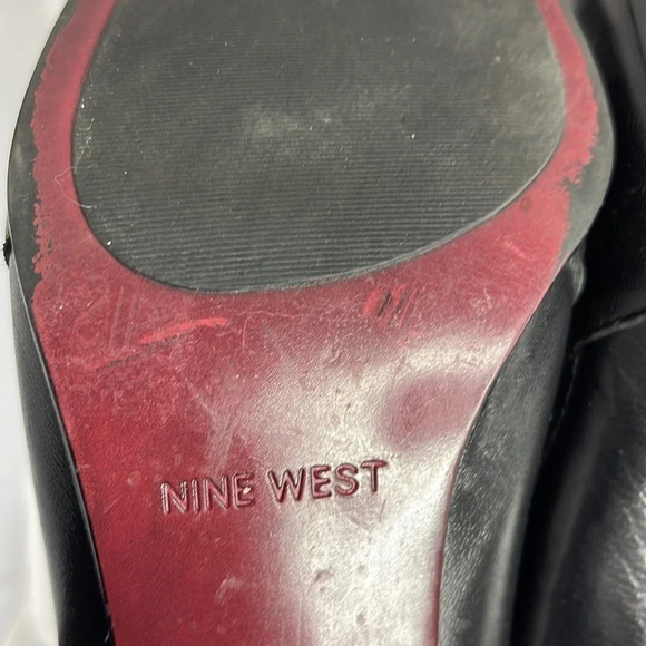 NINE WEST Black Square Toe Bootie Shoes Leather Heel High Vamp Witchy Size 7.5 - Picture 10 of 13